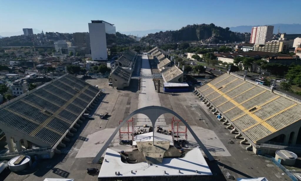 Sambódromo da Marquês de Sapucaí: o traço de Oscar Niemeyer que redefiniu o Carnaval do Rio